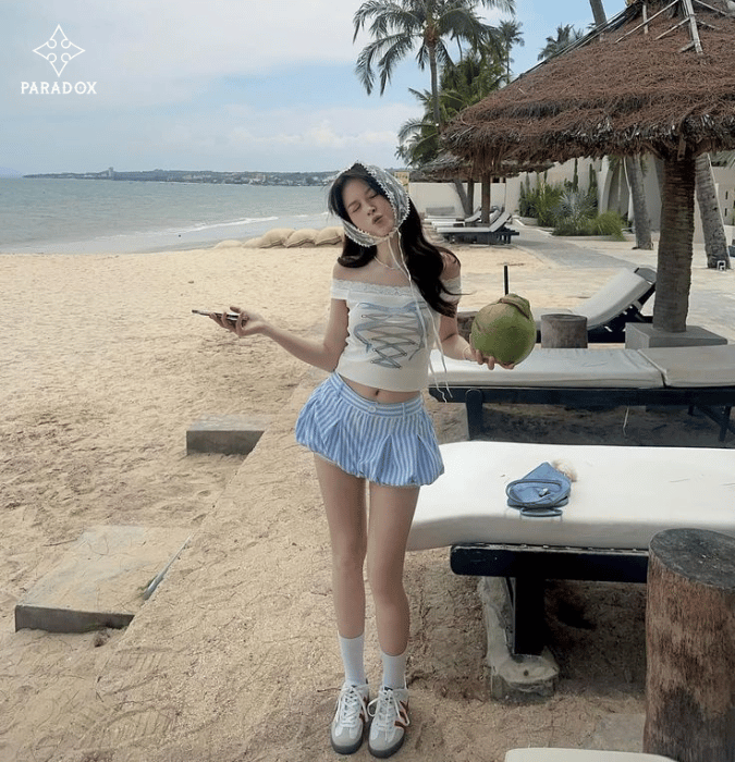 Phối đồ đi biển với quần short - áo quây Phối đồ đi biển với quần short - áo quây