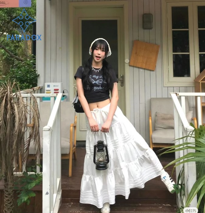 Chân váy midi phối với áo gì Chân váy midi phối với áo gì