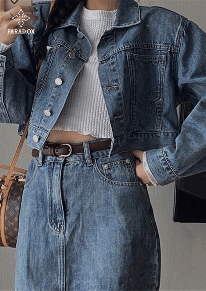 Cách mix đồ với áo khoác jeans croptop nữ với áo croptop