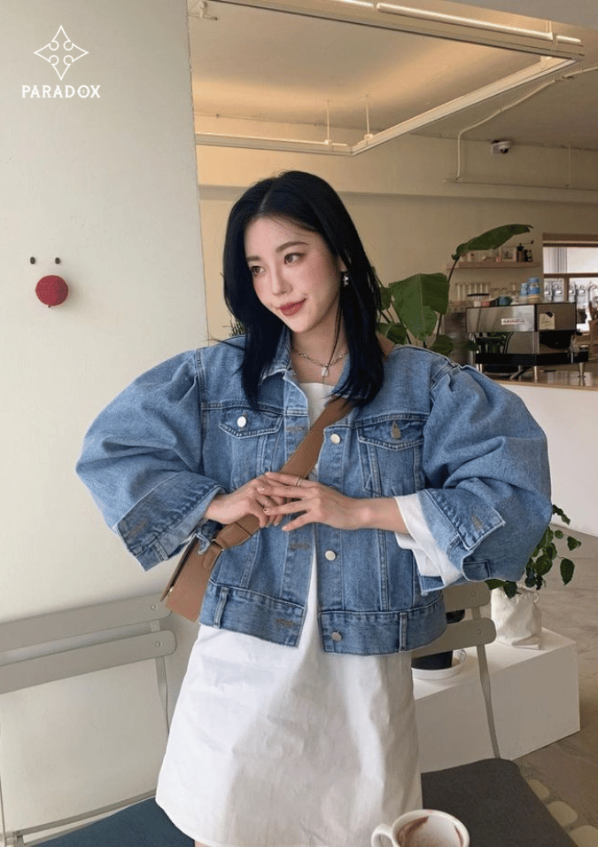Cách mix đồ với áo khoác jeans croptop nữ - váy suông
