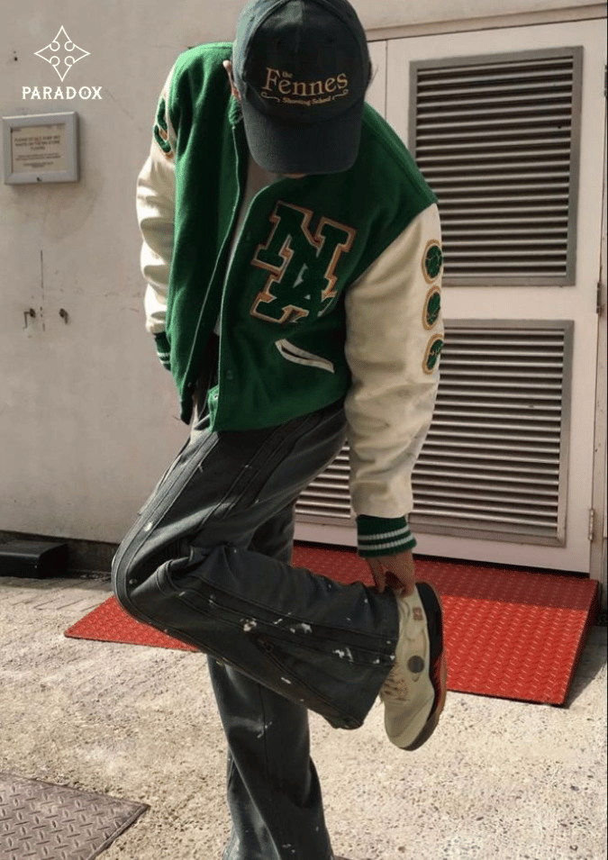 Cách mix đồ với áo varsity nam - quần ống rộng