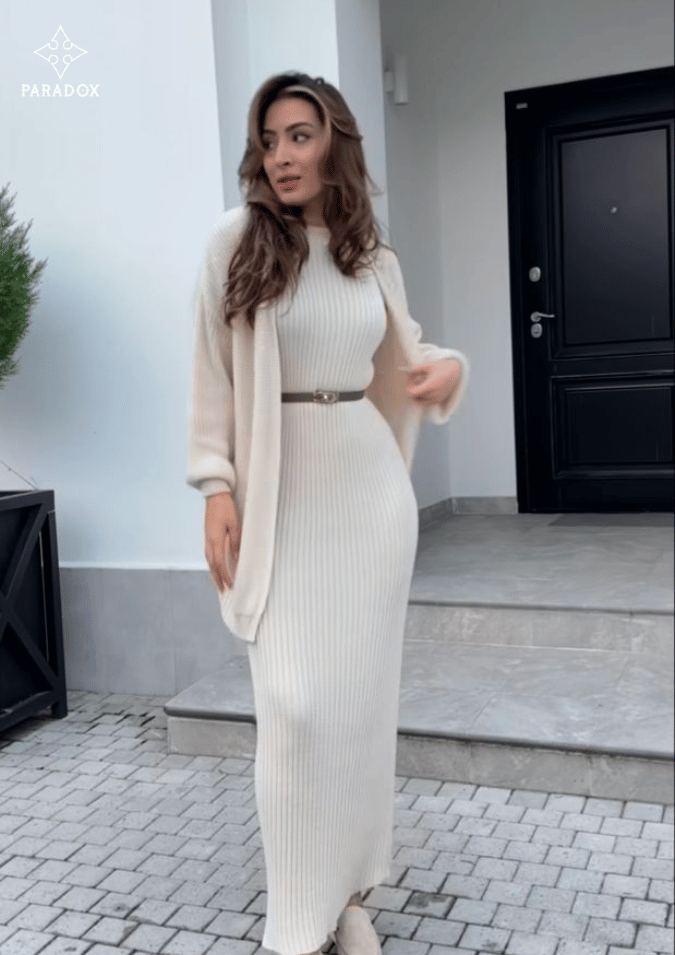 Phối đồ với áo cardigan - váy body ôm
