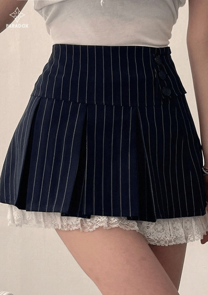 Phối đồ với mini skirt - chân váy kẻ sọc Phối đồ với mini skirt - chân váy kẻ sọc