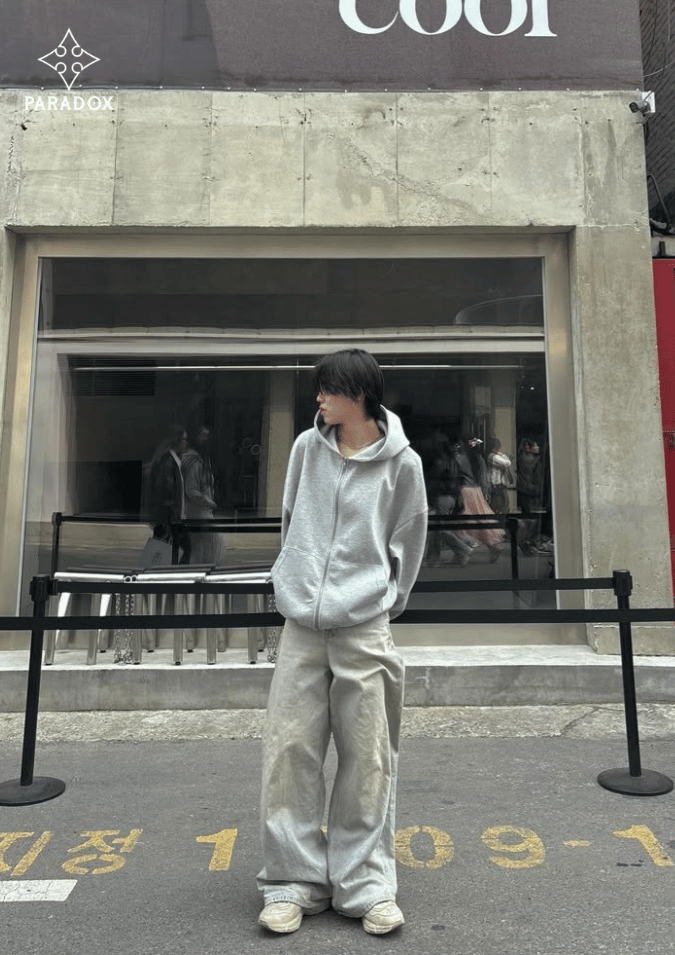Quần jean ống rộng phối áo gì đẹp? - áo hoodie Quần jean ống rộng phối áo gì đẹp? - áo hoodie