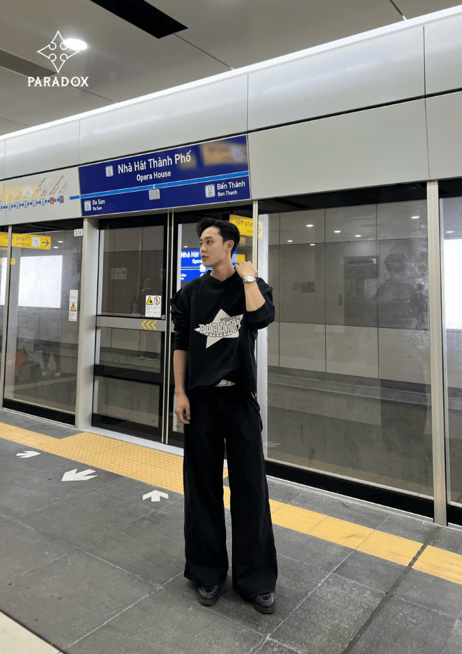 Cách phối đồ với áo sweater - ảnh Paradox Cách phối đồ với áo sweater - ảnh Paradox