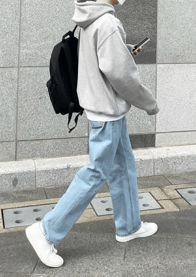 Phối đồ với áo nỉ nam cùng quần jeans Phối đồ với áo nỉ nam cùng quần jeans