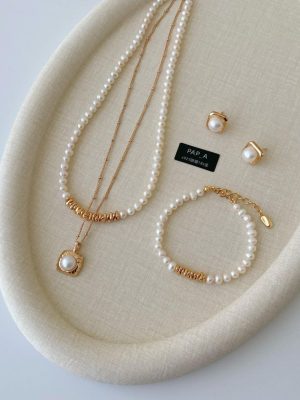 Quà Tặng 20/11 Ý Nghĩa Cho Cô Giáo Trang Sức – Nhỏ Gọn Nhưng Đầy Tinh Tế