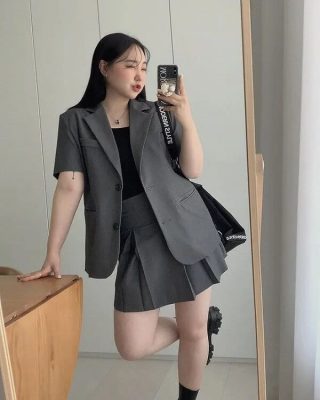 Phối Áo Croptop Với Bộ Suit