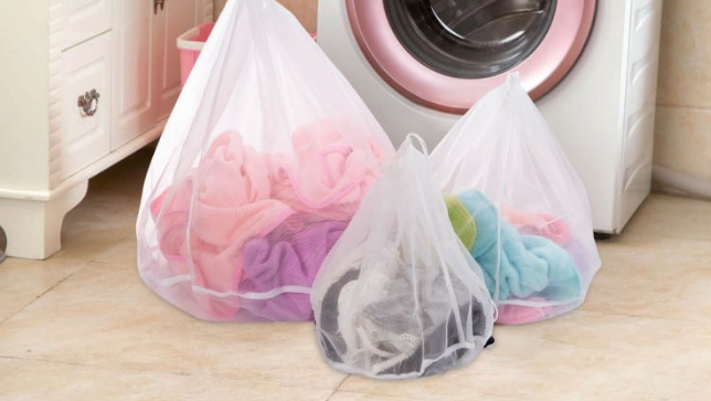 Sử Dụng Túi Giặt Để Bảo Quản Quần Áo