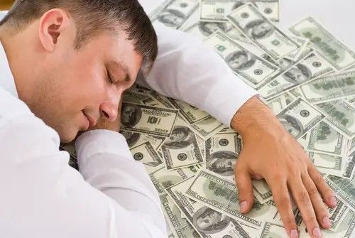 Mơ thấy tiền là điềm báo gì trong tâm linh và phong thủy năm 2026